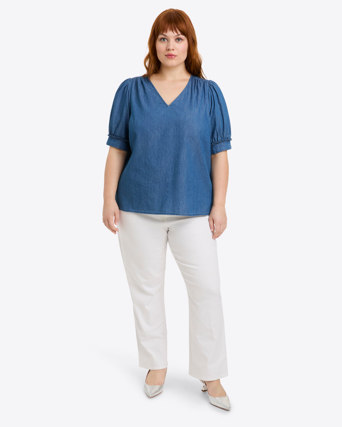 Heidi V-Neck Top in Chambray Medium Wash - Draper James