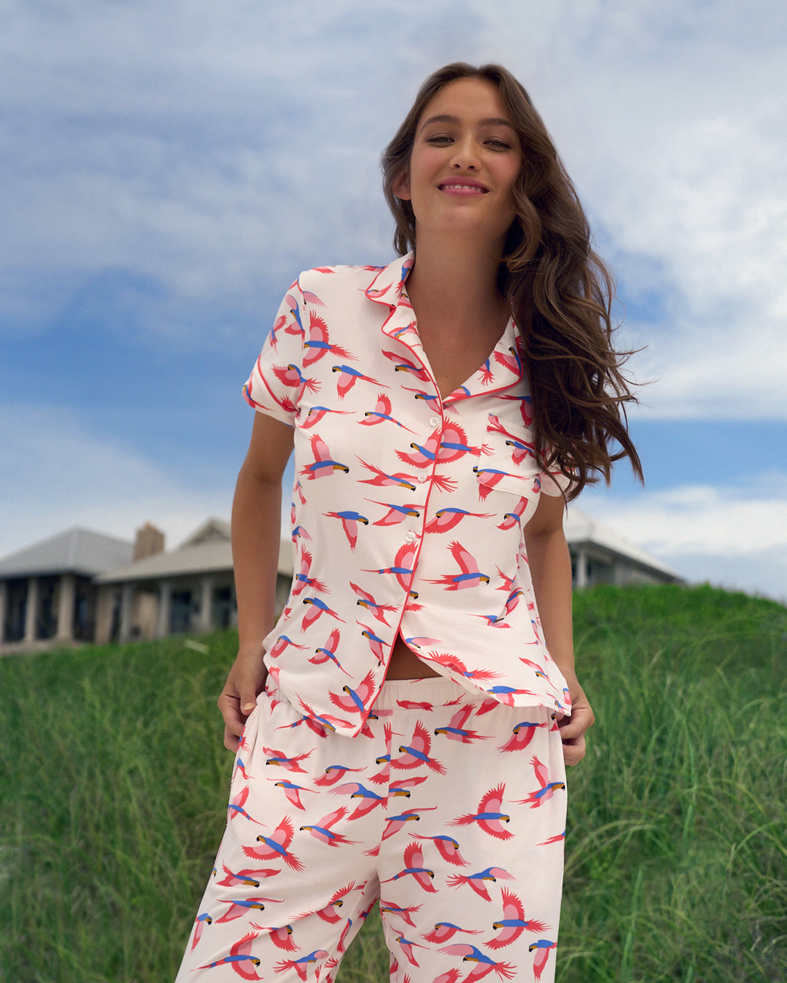 Short Sleeve Linda in Pink Parrot Pink Multi - Draper James