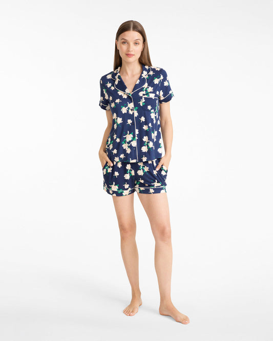 Sara Pajama Set in Navy Magnolia Nassau Navy Multi - Draper James