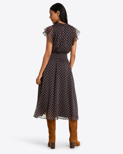 Tenille Dress in Crinkle Chiffon Black Daisy Trellis - Draper James