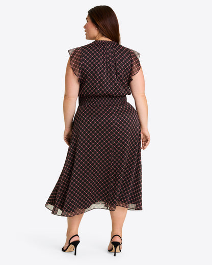 Tenille Dress in Crinkle Chiffon Black Daisy Trellis - Draper James