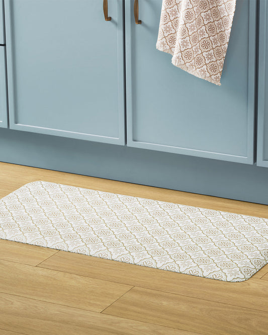 Geometric Floral Kitchen Mat in Natural Natural - Draper James