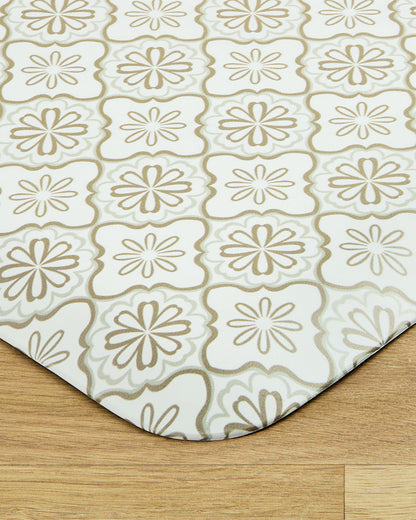 Geometric Floral Kitchen Mat in Natural Natural - Draper James