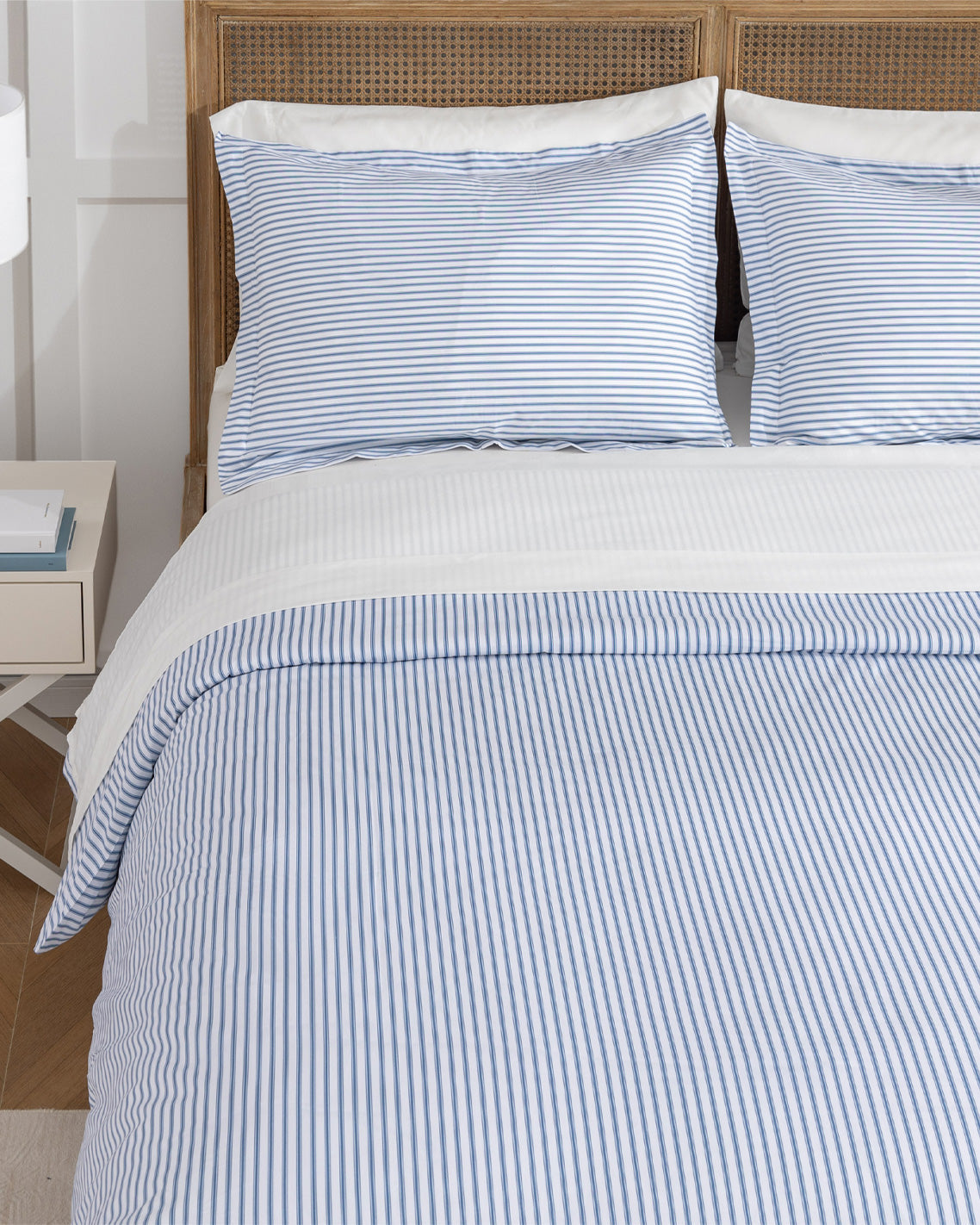 Amy Stripe Cotton Percale Duvet Set Blue Multi - Draper James