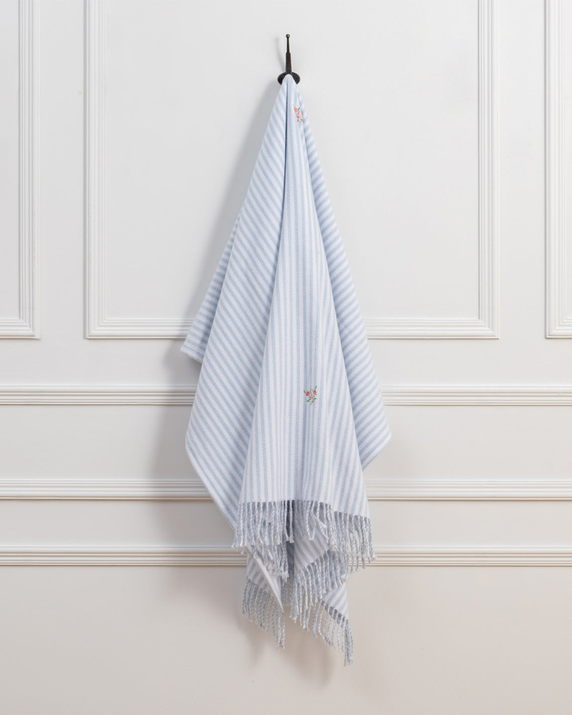 Embroidered Woven Throw Blue Multi - Draper James