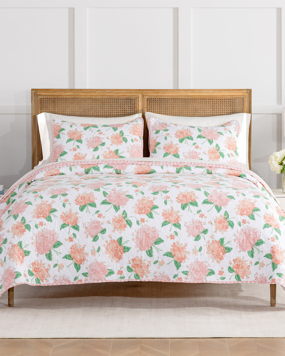 Olivia Hydrangea Quilt Set Pink - Draper James