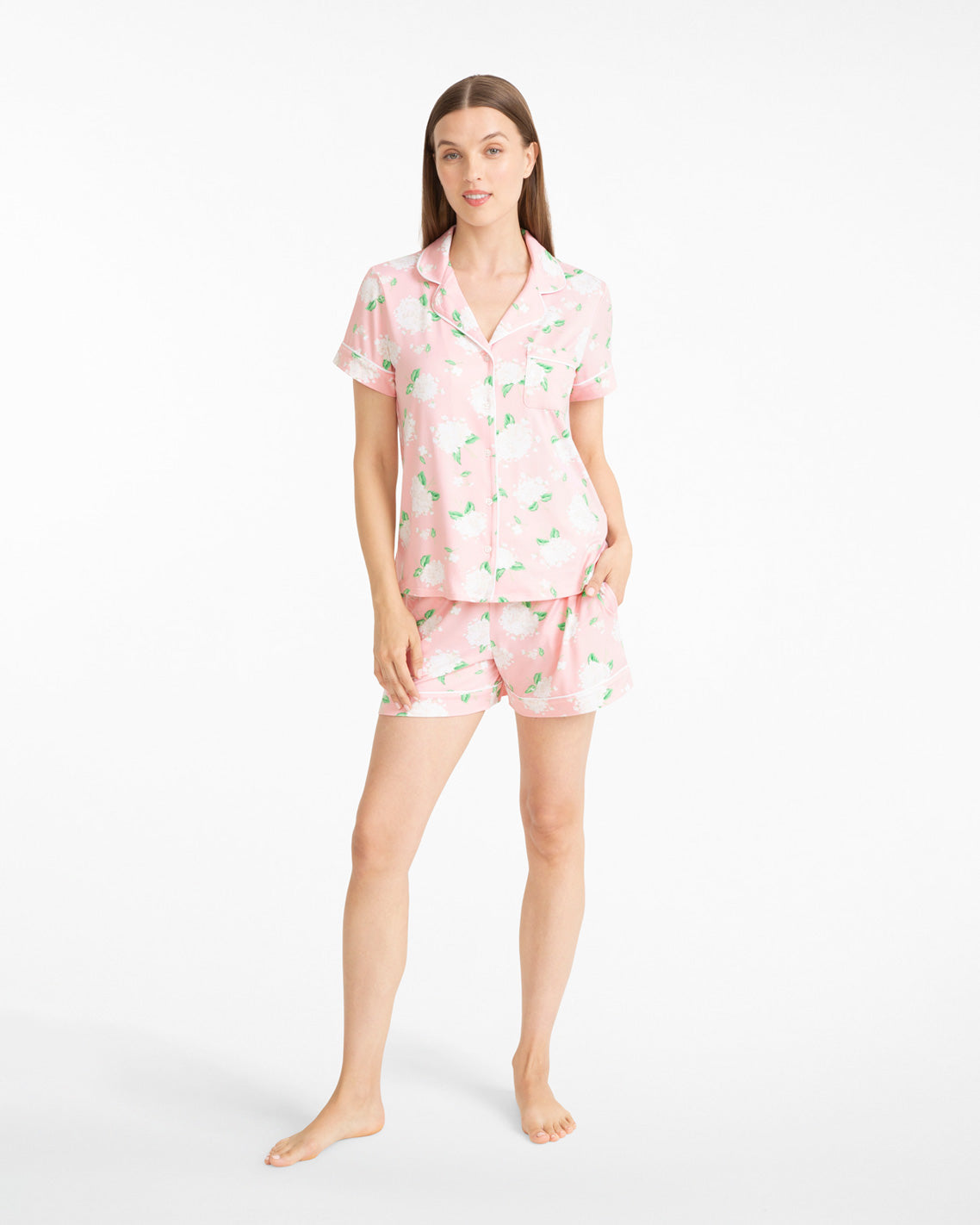 Sara Pajama Set in Hydrangeas Pink Multi - Draper James