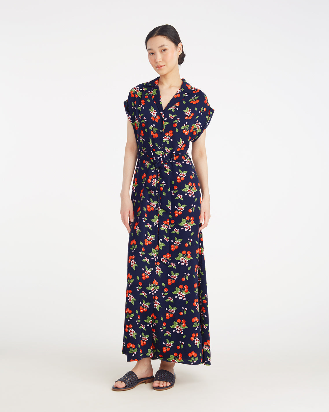 Devin V-Neck Midi Dress in Cherry Blossom Cherry Blossom - Draper James