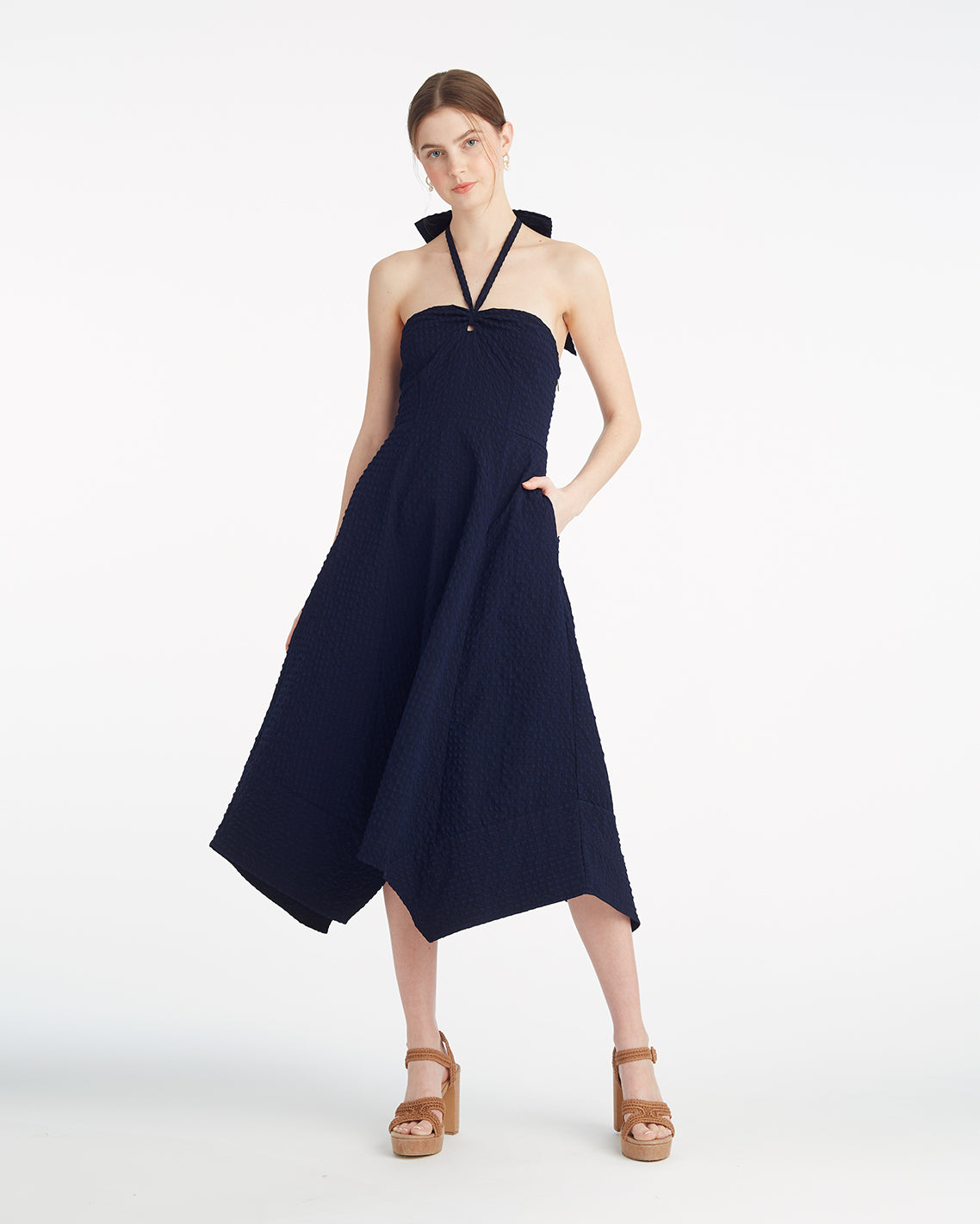 Violeta Halter Neck Dress in Seersucker Nassau Navy - Draper James