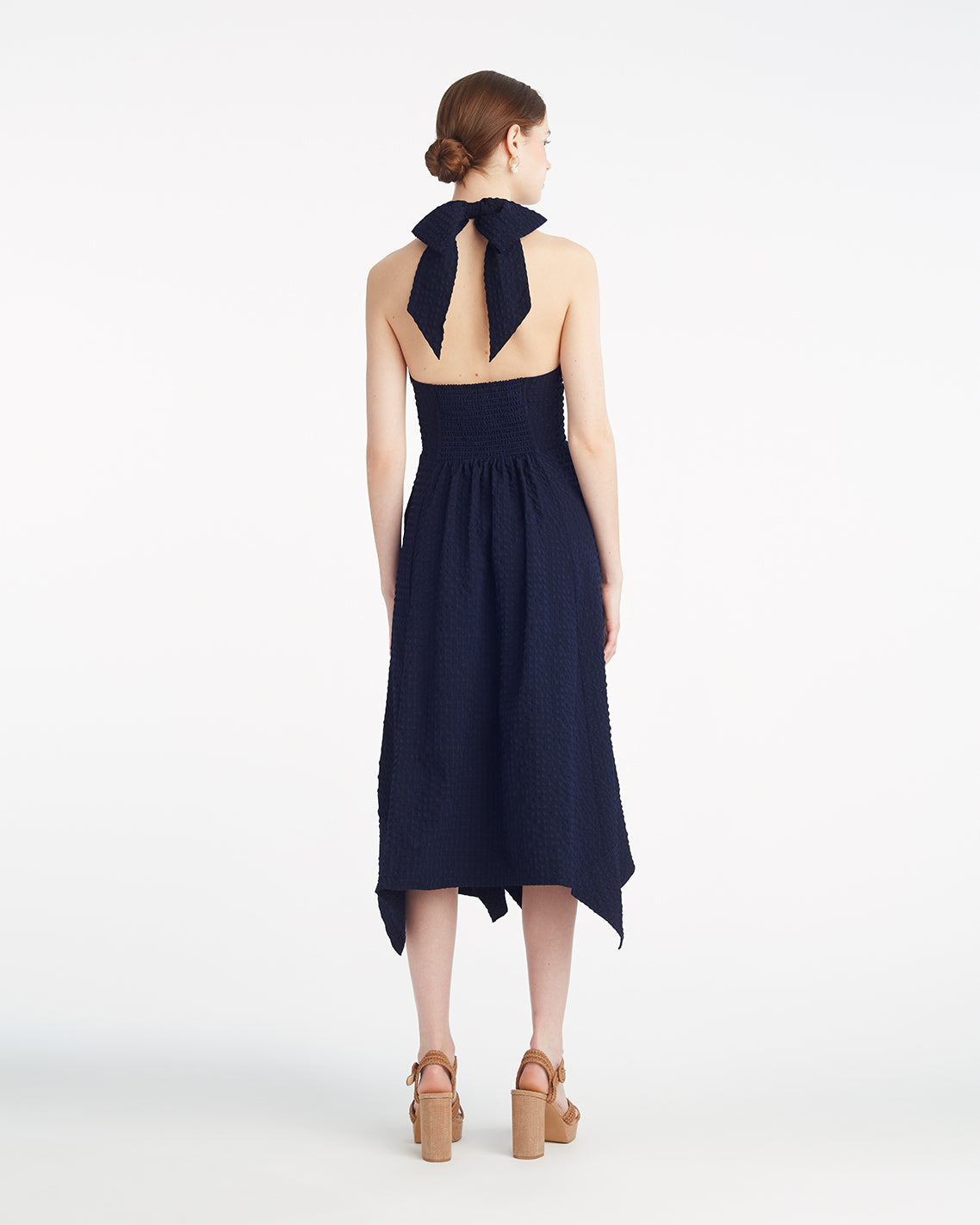 Violeta Halter Neck Dress in Seersucker Nassau Navy - Draper James