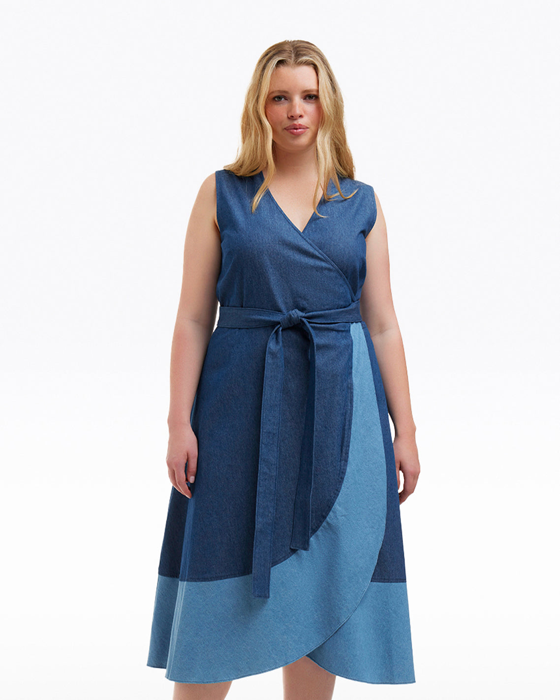 Lorelai Two Tone Sleeveless Wrap Dress in Chambray Dark Wash - Draper James