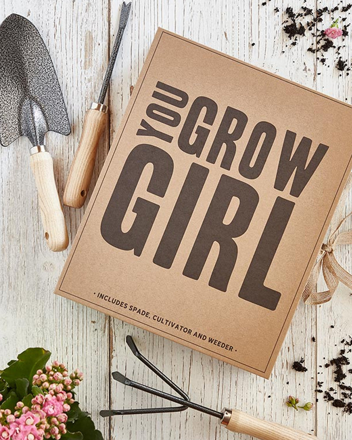 You Grow Girl Garden Tools Book Box Brown - Draper James